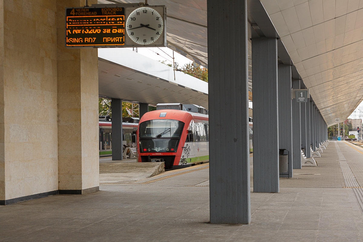 OPTTI_16_BDZ_Sofia_Central_Train_Station_0191_PREVIEW_ONLY.jpg