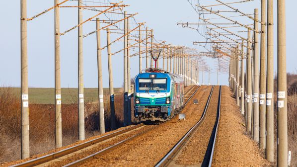 Bulgaria-Vectron_shutterstock_2127994007.jpg